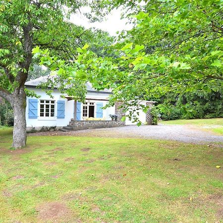Furnished Bungalow In Monceau En Ardenne With Garden Barbecue Oizy Стая снимка